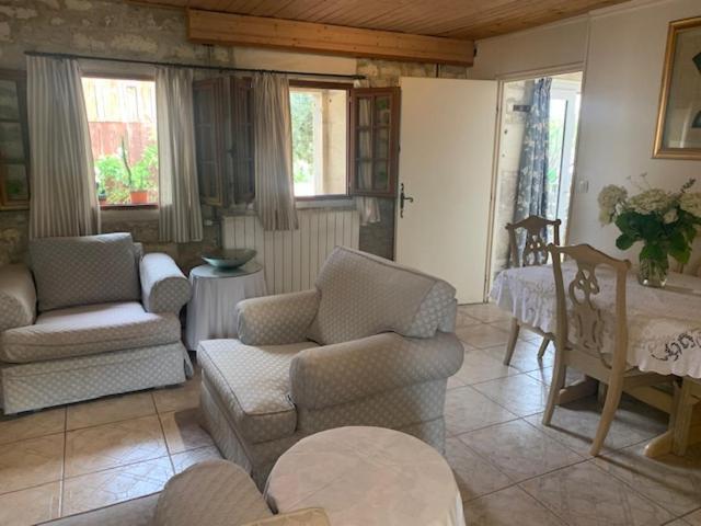 La Cour Des Cloches Bed & Breakfast Mainxe Luaran gambar