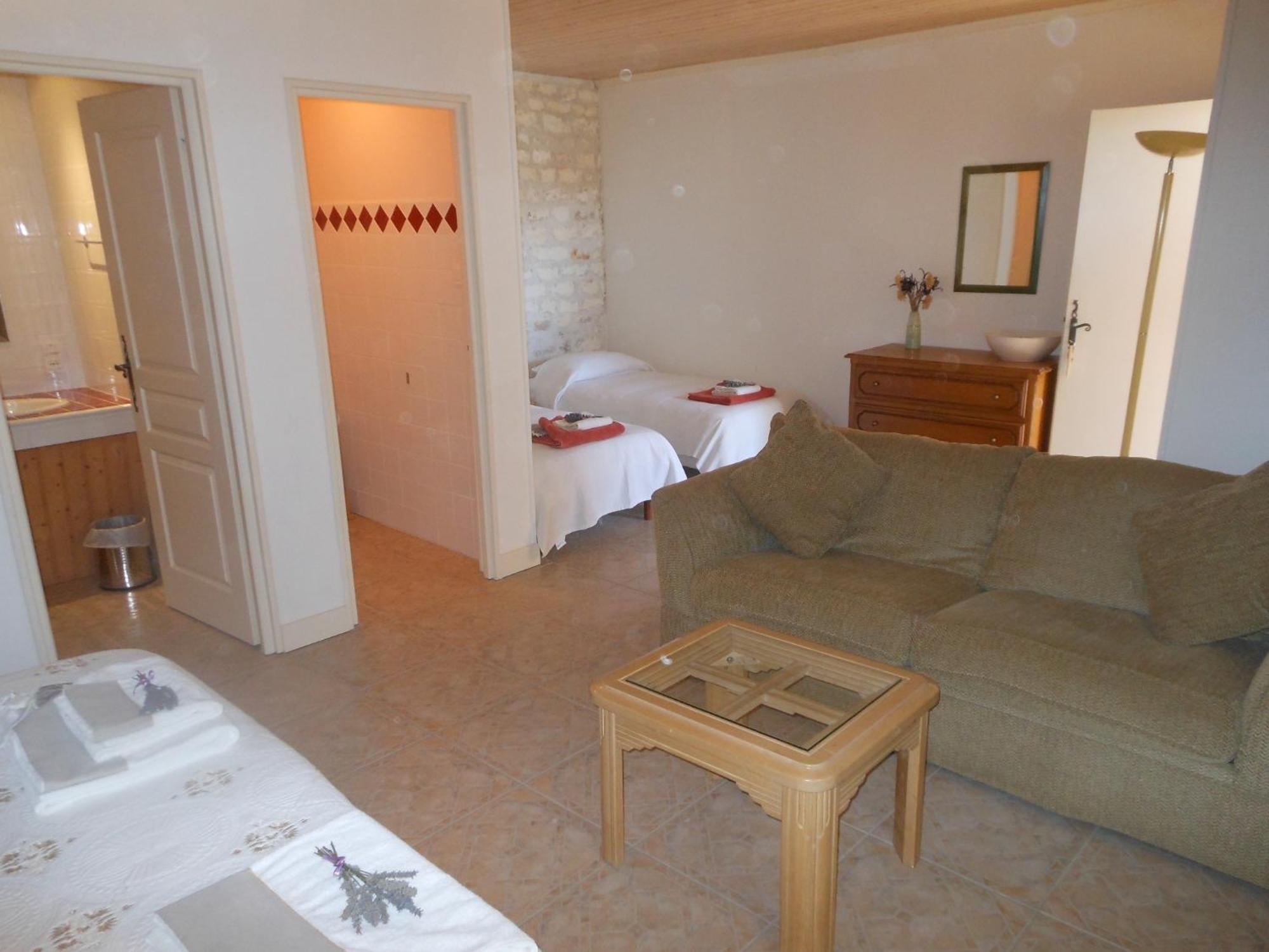 La Cour Des Cloches Bed & Breakfast Mainxe Luaran gambar